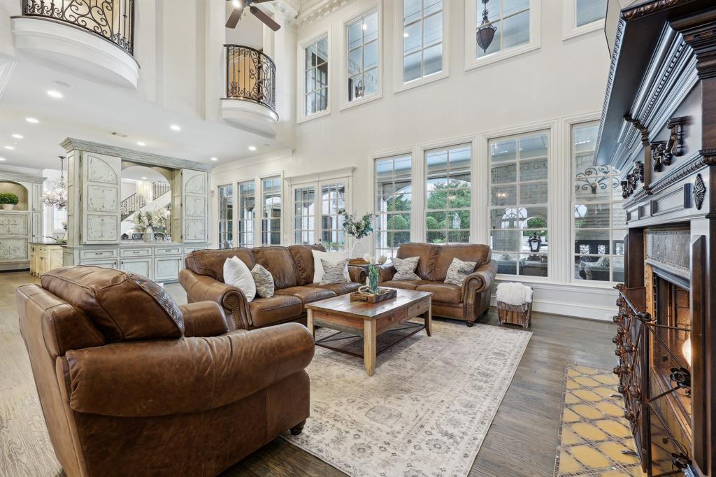 Woodland Hills - Residential