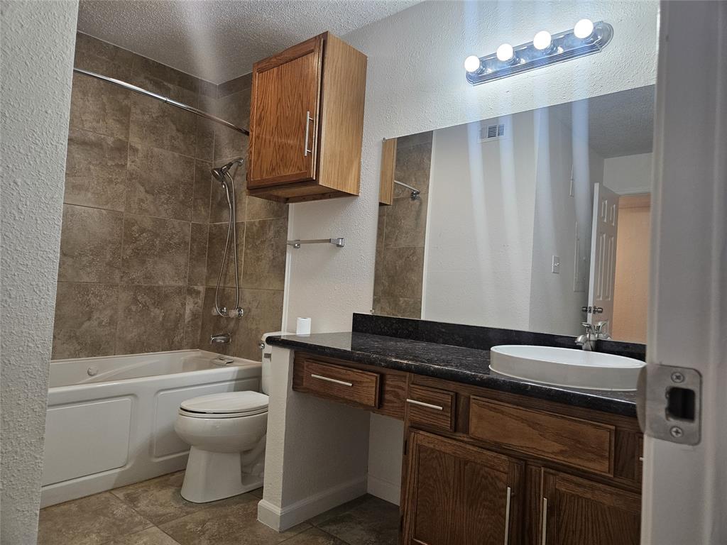 Forestwood On Creek Condos - Residential
