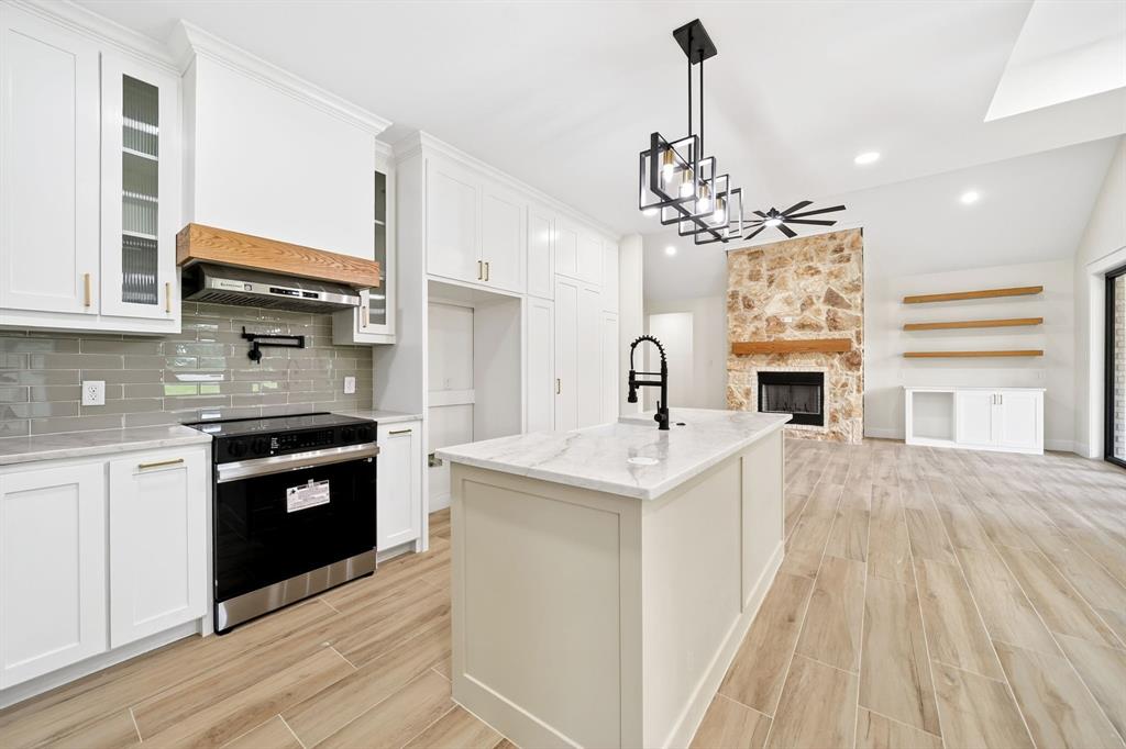 Enchanted Oaks Sec 03 - Residential
