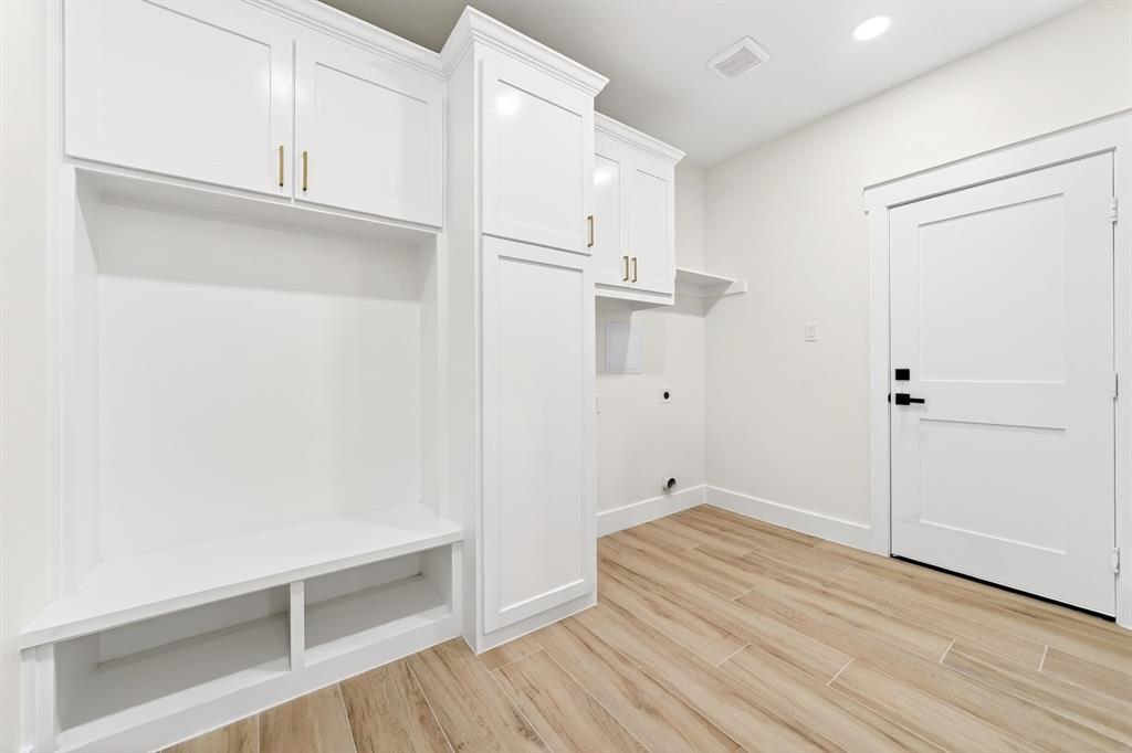 Enchanted Oaks Sec 03 - Residential