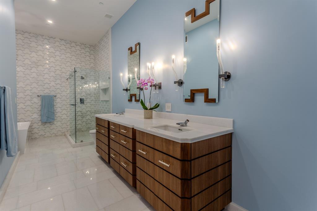 Claridge Condos - Residential