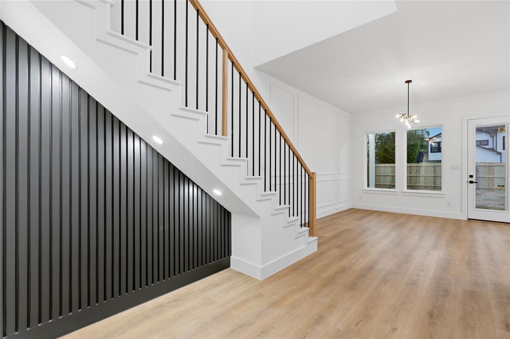 Ervay Street Heights - Residential