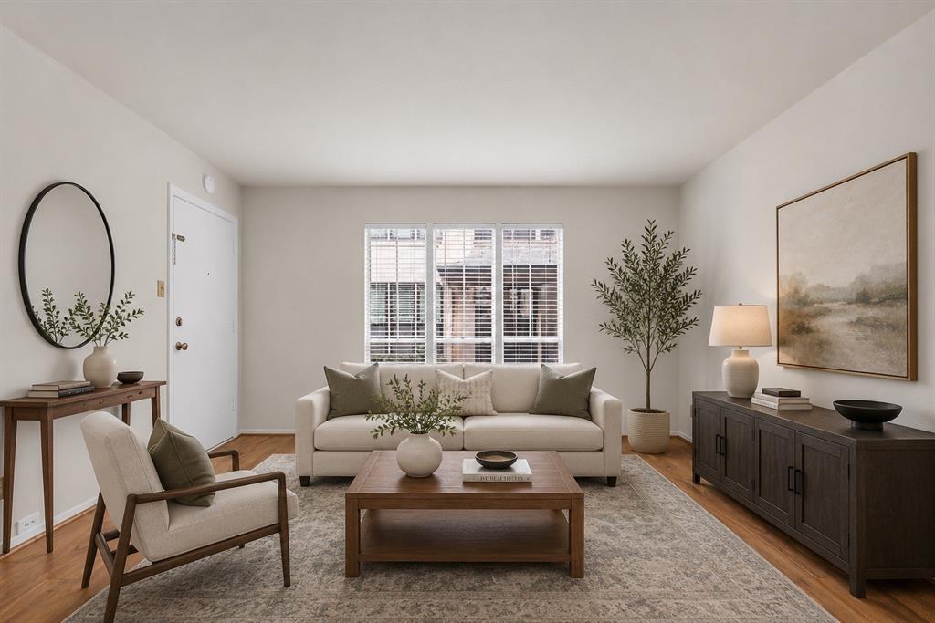 Royal Lane Condos 5800 - Residential