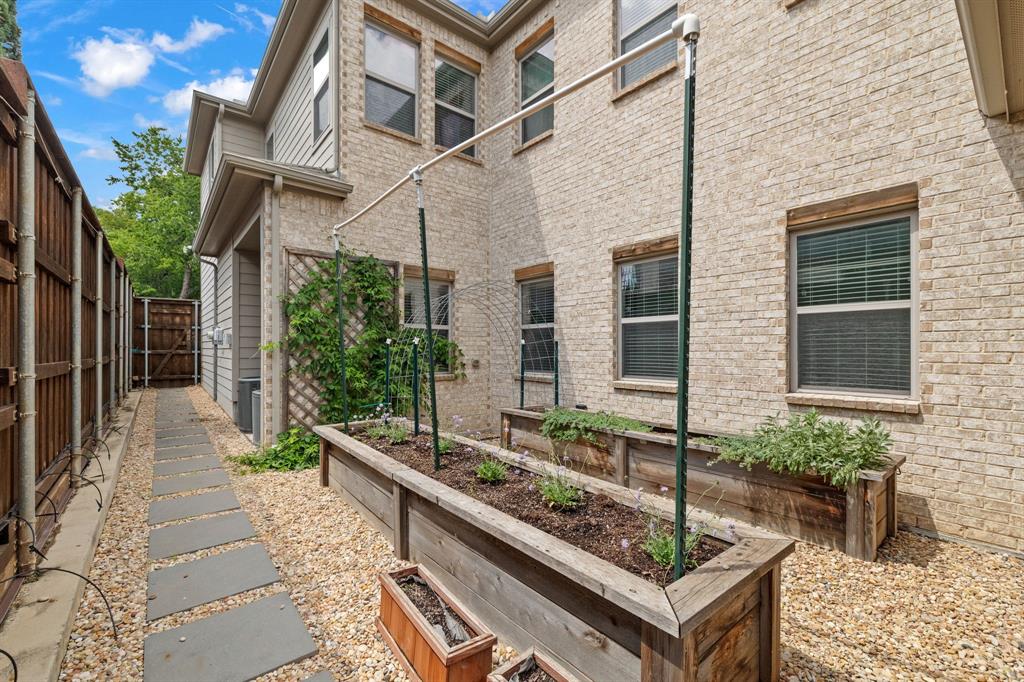 Clifton Place Add 02 - Residential