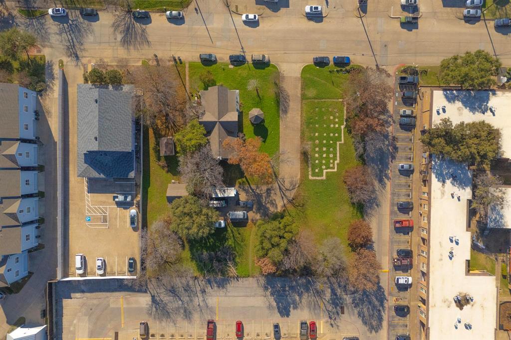 **Prime Development Opportunity in Downtown Plano**  
This unique commercial property offers almost an acre of potential in the heart of downtown Plano, zoned as Corridor Commercial. Whether you're envisioning retail, office spaces, or mixed-use development, this site offers incredible flexibility to bring your vision to life.  Located a couple of blocks east of the 75 Fwy.
The property has a historic home built in 1891, designated for its architectural and cultural significance. While preserving its rich history, you have the opportunity to blend its charm with modern functionality to create a standout commercial landmark.  The house is designated as H-10 and H-20.  
Downtown Plano’s vibrant atmosphere, coupled with its proximity to thriving businesses, dining, and entertainment, makes this property a rare find. With nearly an acre of prime real estate, the possibilities are vast. Please refer to the docs at transaction desk for current permitted uses.