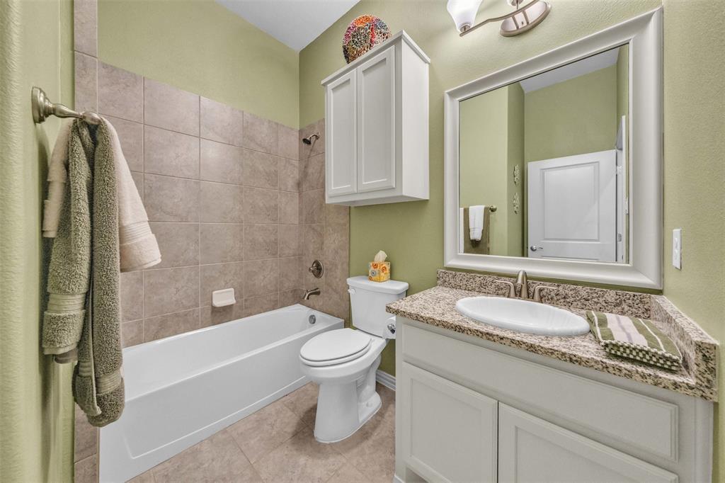 Ladera Mansfield Condos - Residential