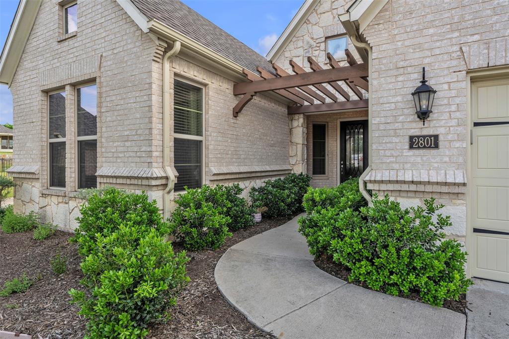Ladera Mansfield Condos - Residential