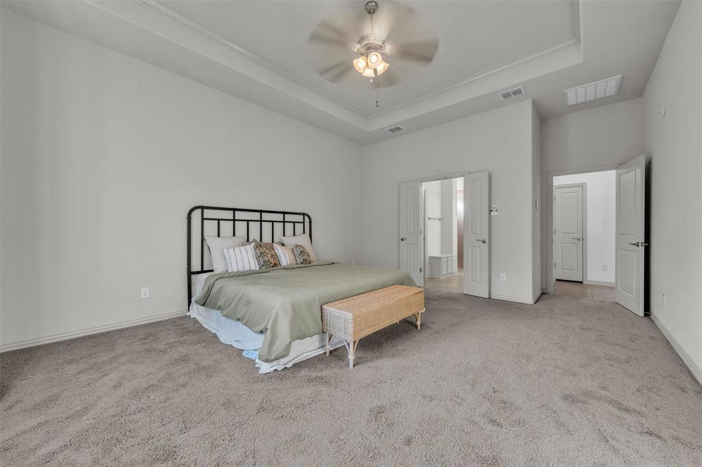 Ladera Mansfield Condos - Residential