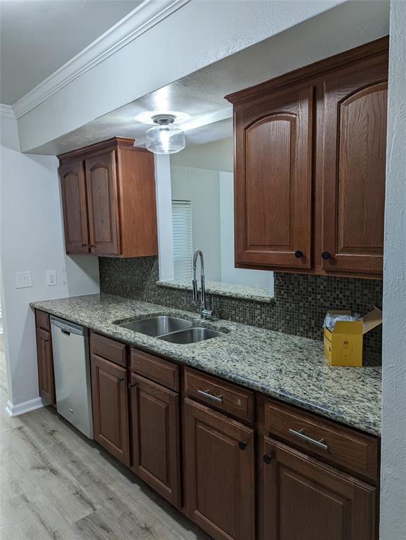 Holly Hill Twnhms Add #2 Bldg - Residential Lease