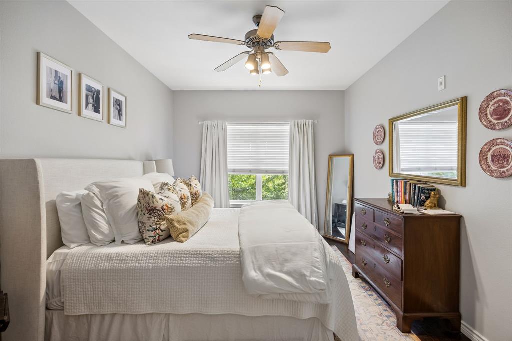 Piazza Siena Condo - Residential