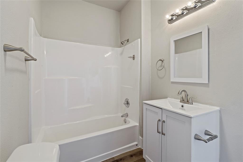 Mount Auburn - Residential