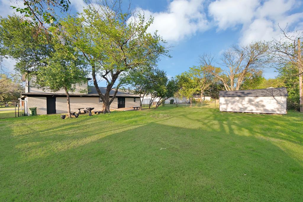 Walker Oaks Add - Residential