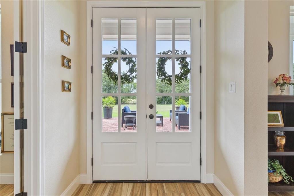 ACOSTA-EAST - Residential