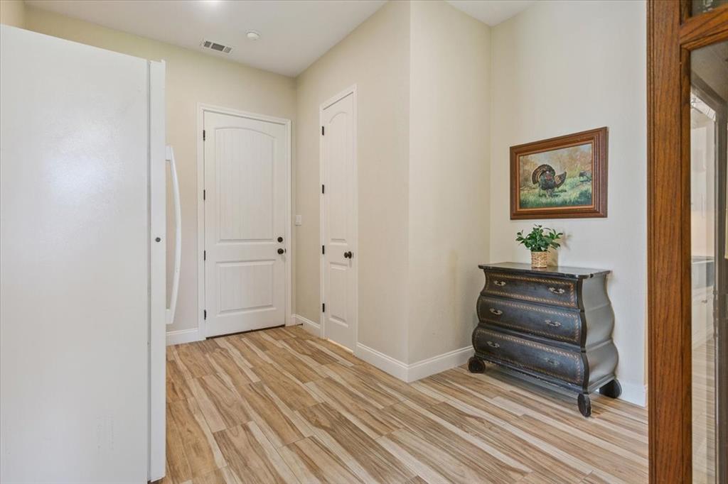 ACOSTA-EAST - Residential