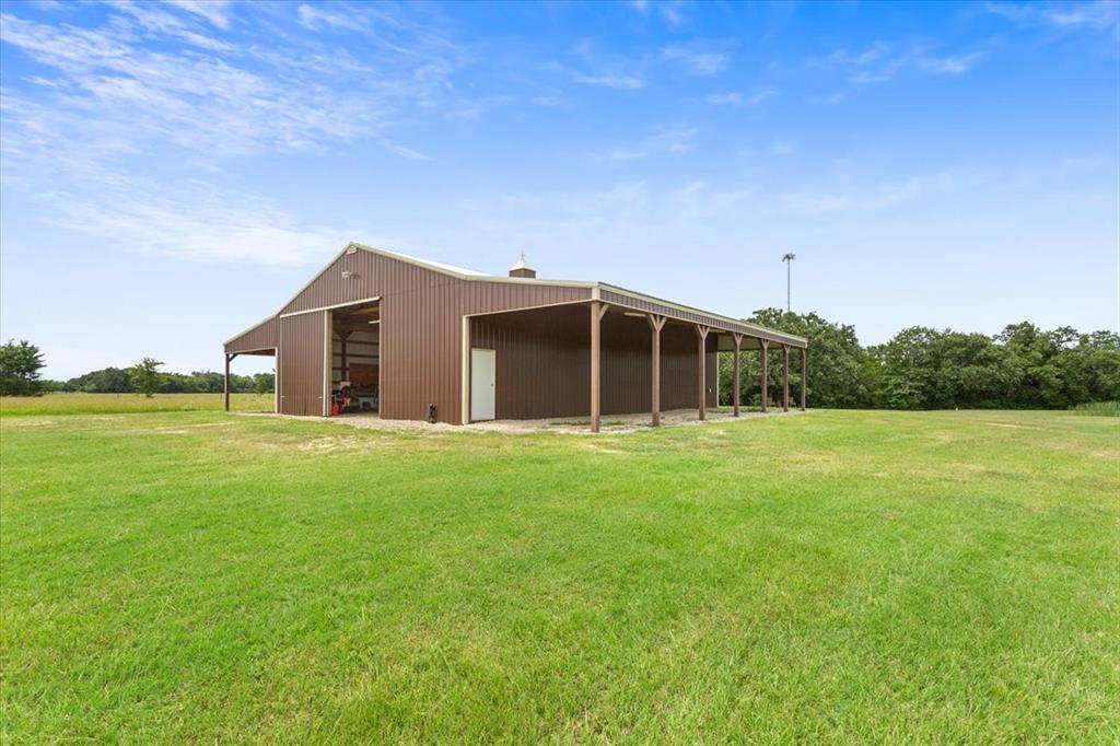 ACOSTA-EAST - Residential