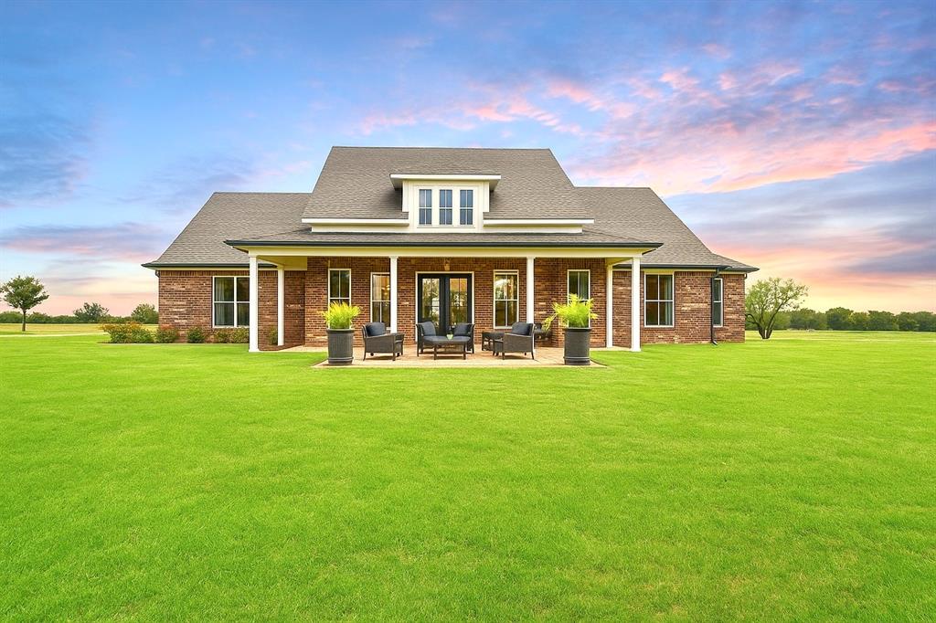 ACOSTA-EAST - Residential