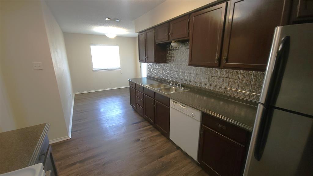 Sequoya Park - Residential Lease