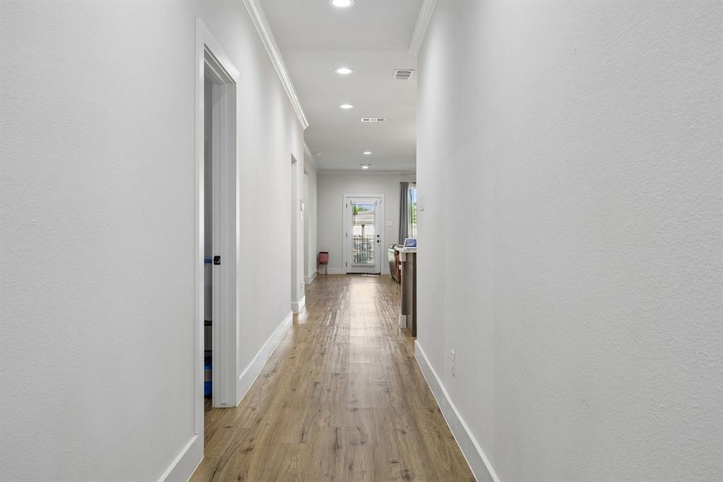 Spring Dell - Residential