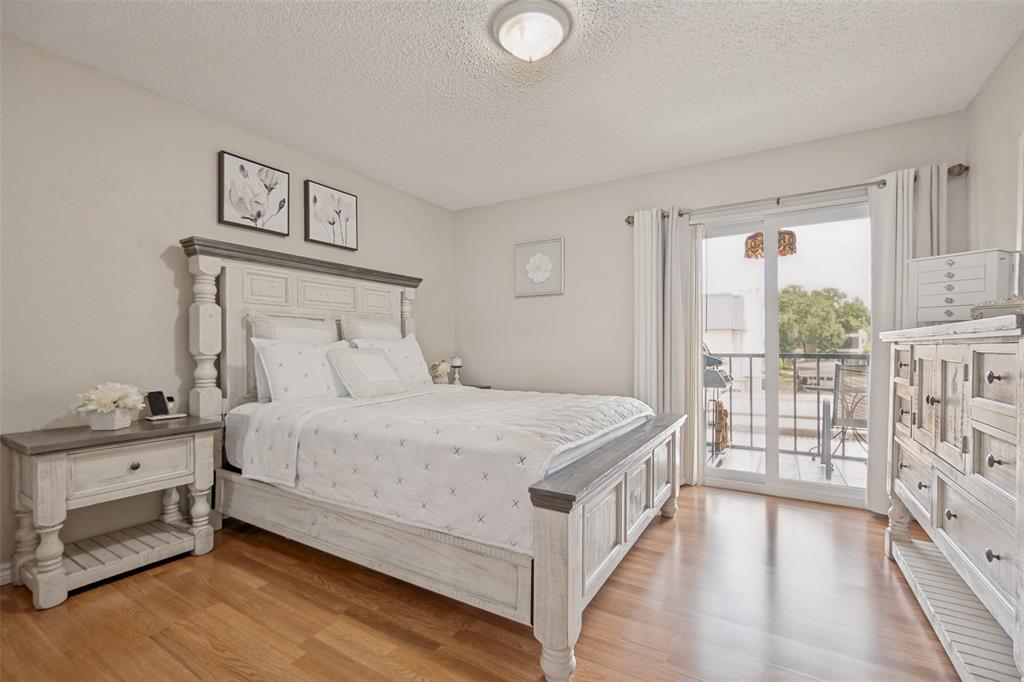 8676 Cambridge Condominiym Ph - Residential