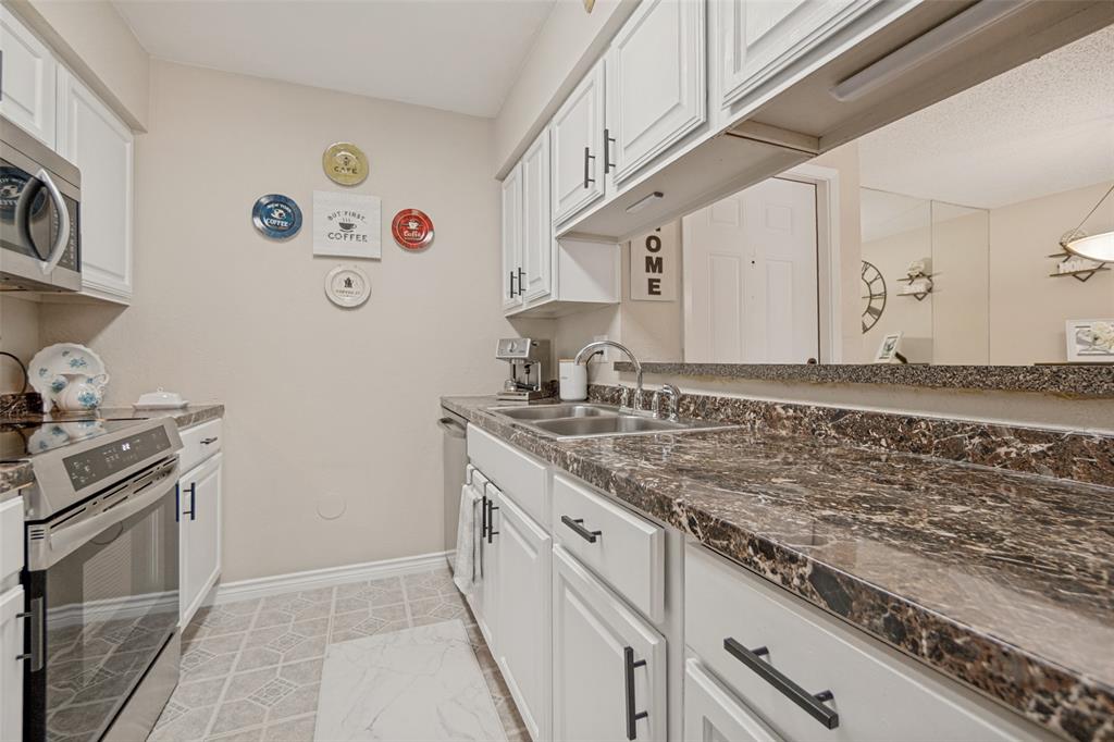 8676 Cambridge Condominiym Ph - Residential