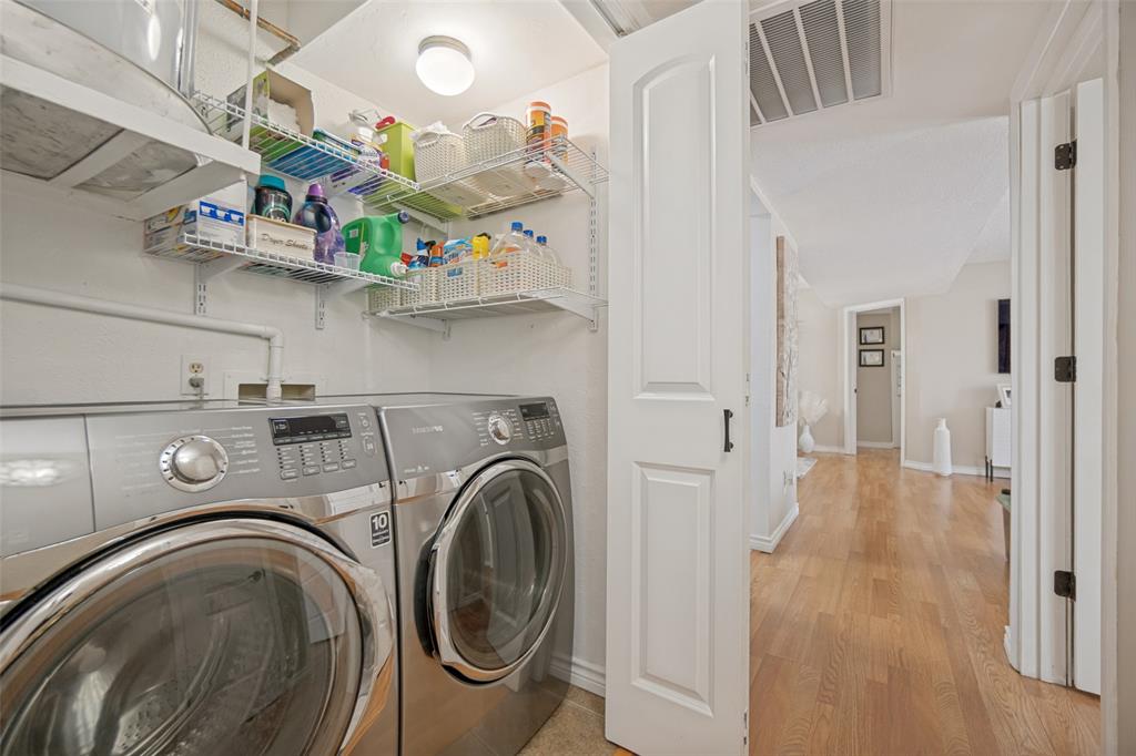 8676 Cambridge Condominiym Ph - Residential