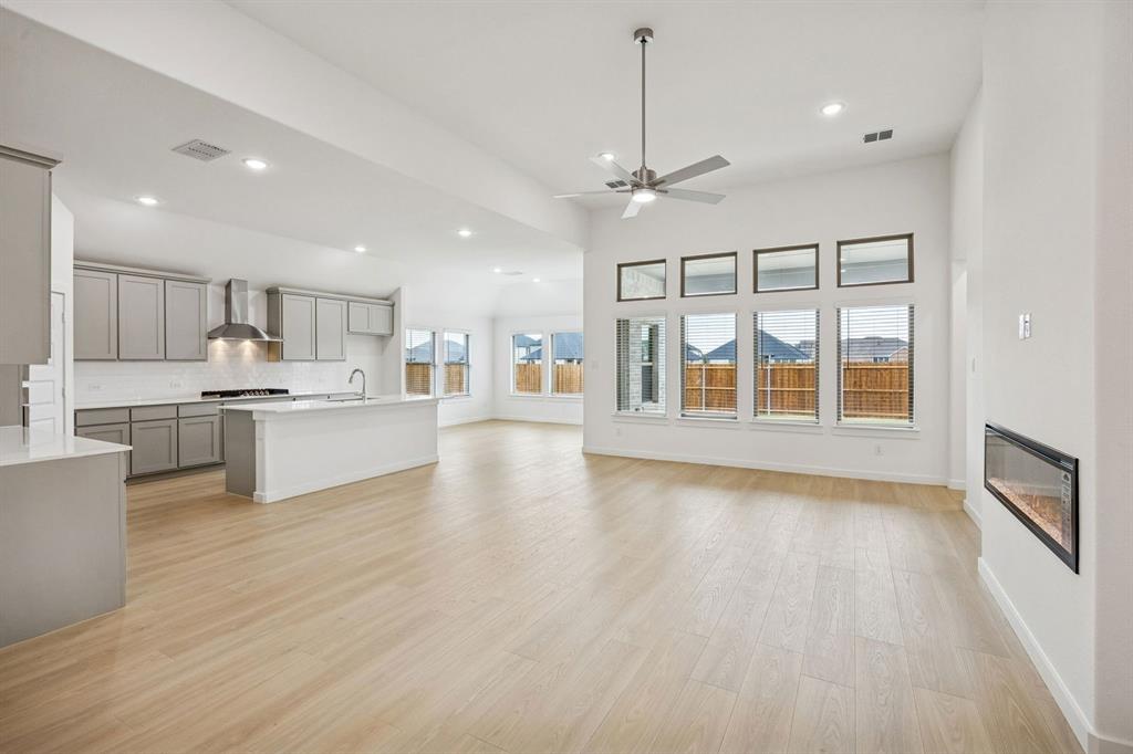 Elevon - Residential