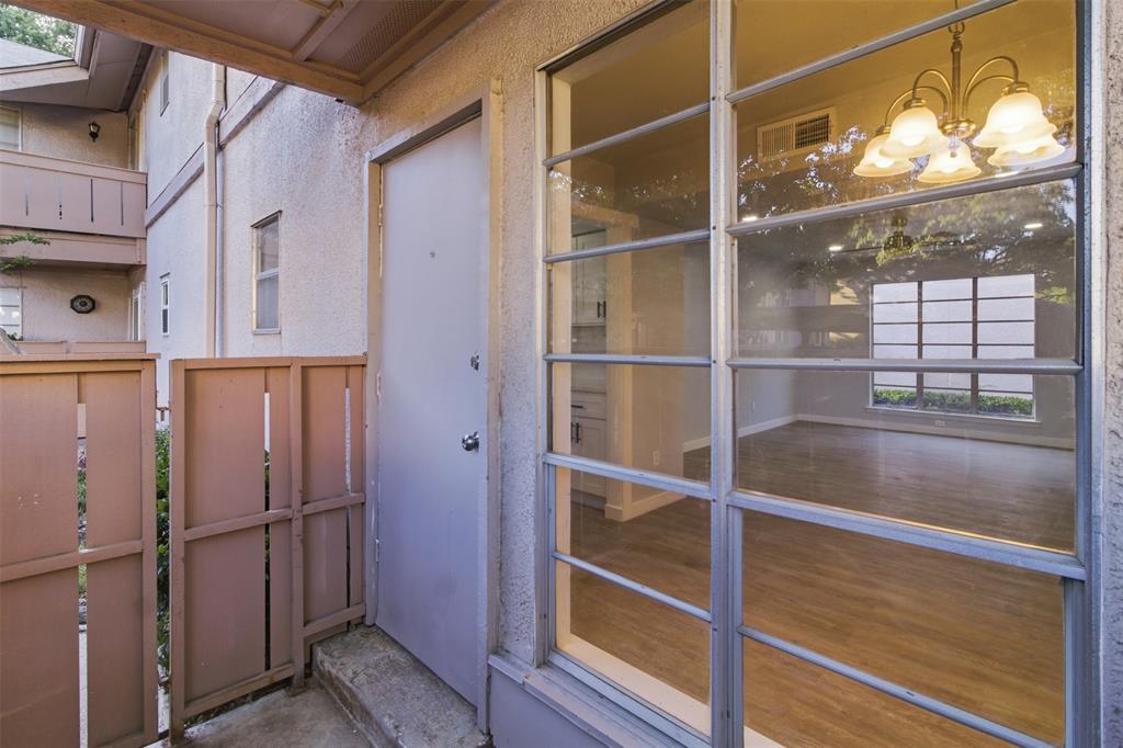 Hollows North Condo - Residential