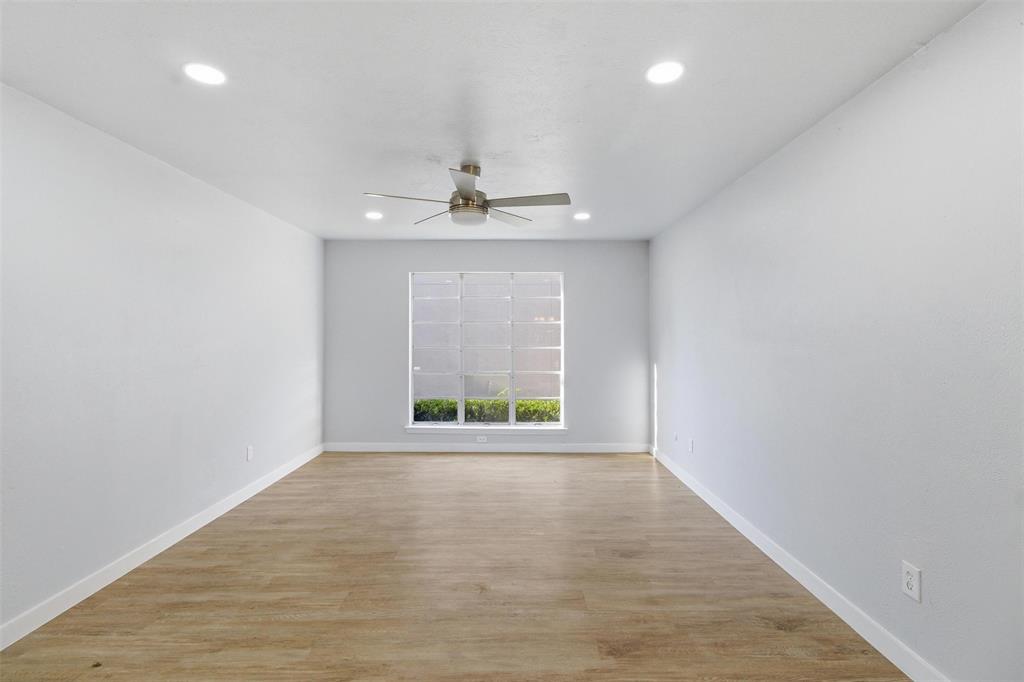Hollows North Condo - Residential