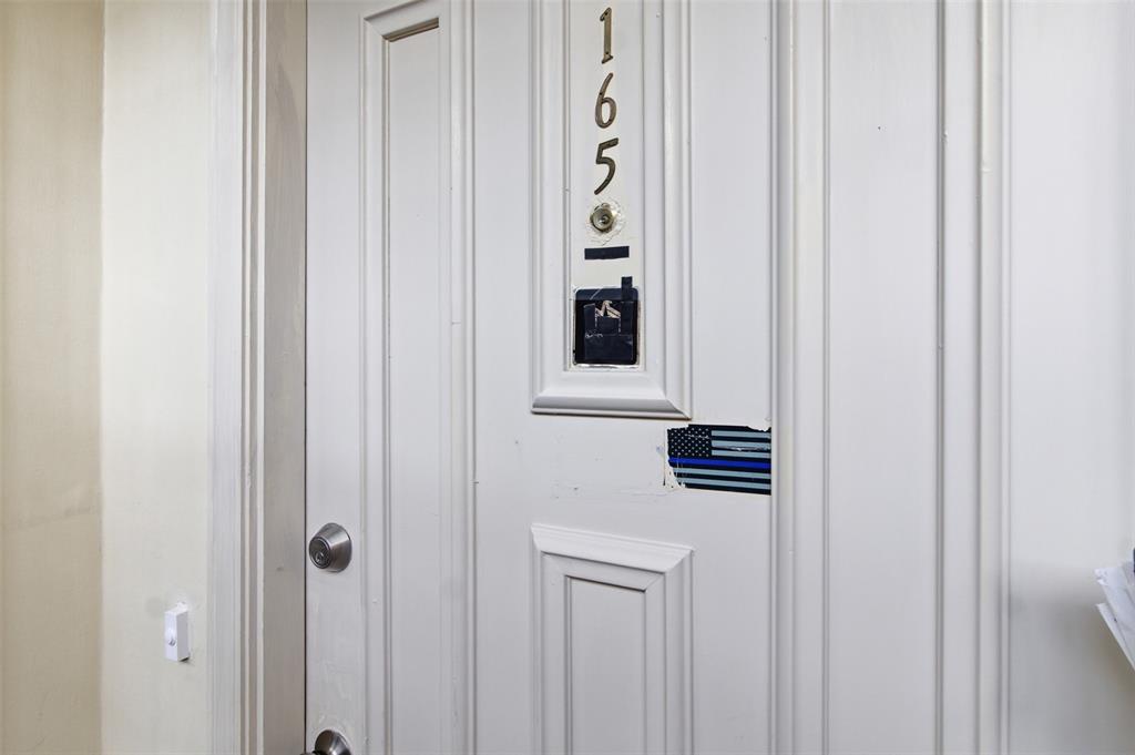 Hollows North Condo - Residential