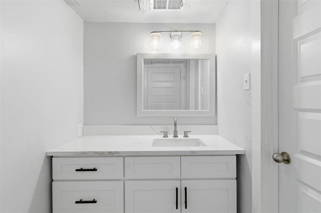 Hollows North Condo - Residential