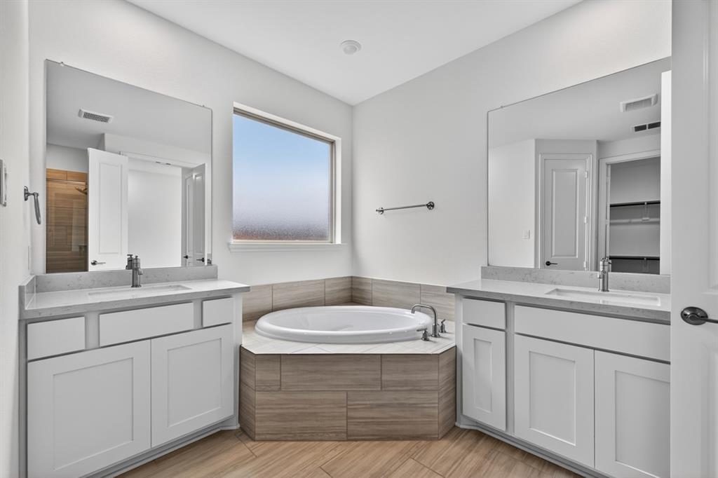 Highland Lakes - Residential