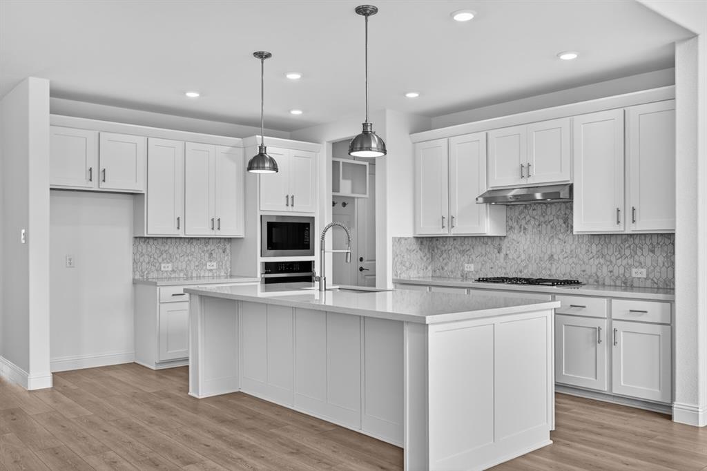 Highland Lakes - Residential