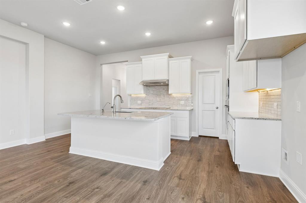 Summer Crest - Residential