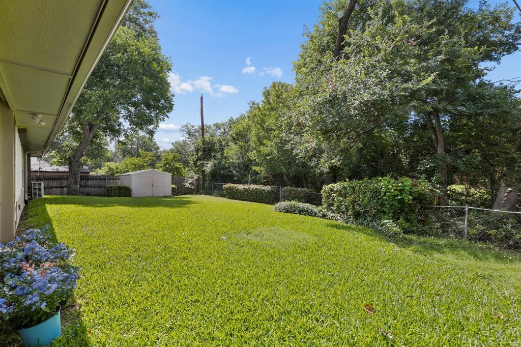 Hollowbrook Add - Residential