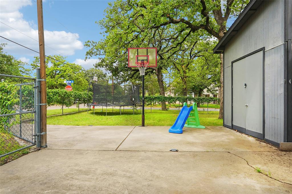 Indian Oaks Sub - Residential