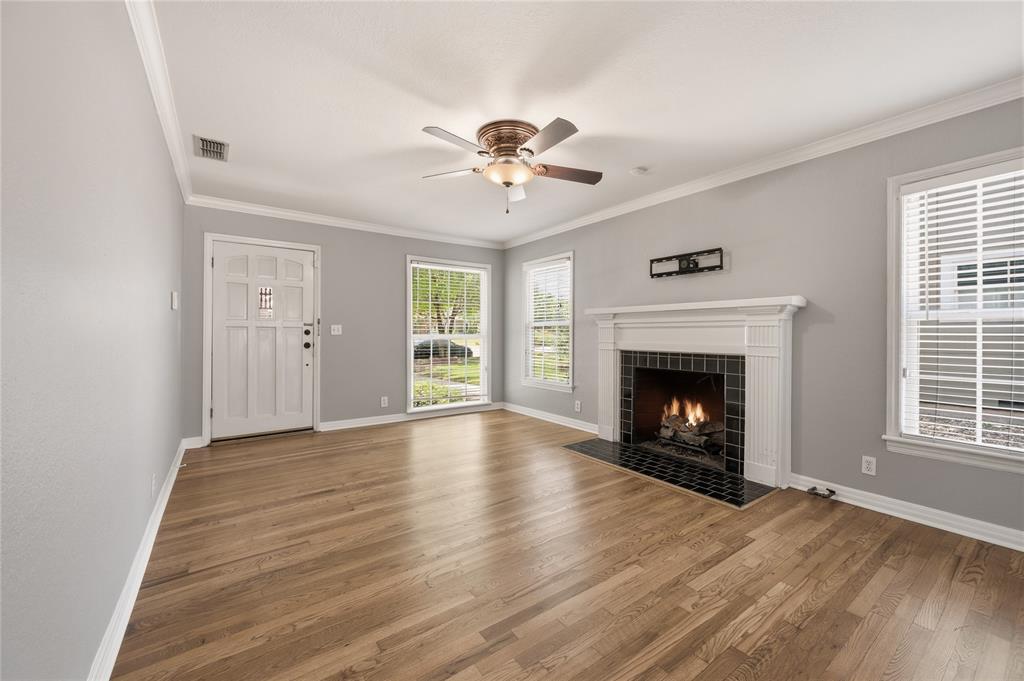 Chamberlain Arlington Heights 4th - Residential