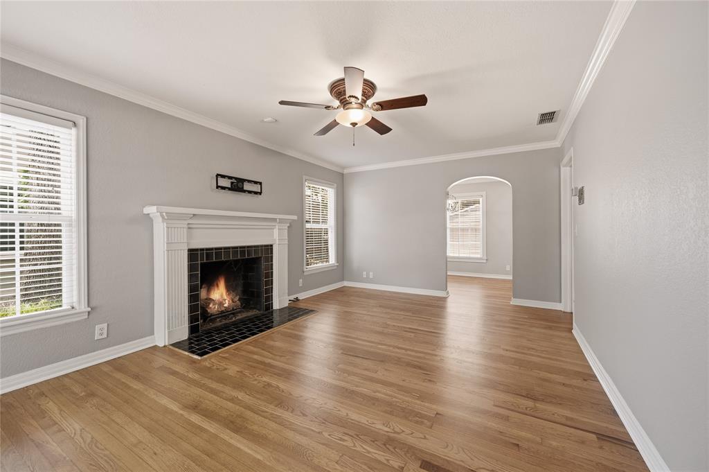 Chamberlain Arlington Heights 4th - Residential