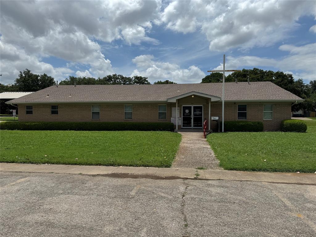 Rare opportunity to own a prime commercial property in the heart of Denton. Currently used as a church, this well-maintained facility features a large sanctuary, classrooms or offices, and ample on-site parking. The flexible floor plan makes it ideal for continued use as a place of worship or conversion into a community center, school, event venue, or other commercial purposes.

Located on highly visible N Elm St, this property offers excellent accessibility and is surrounded by established neighborhoods, retail, and dining options. With Denton’s rapid growth and strong community presence, this property is perfectly positioned for long-term investment and success.