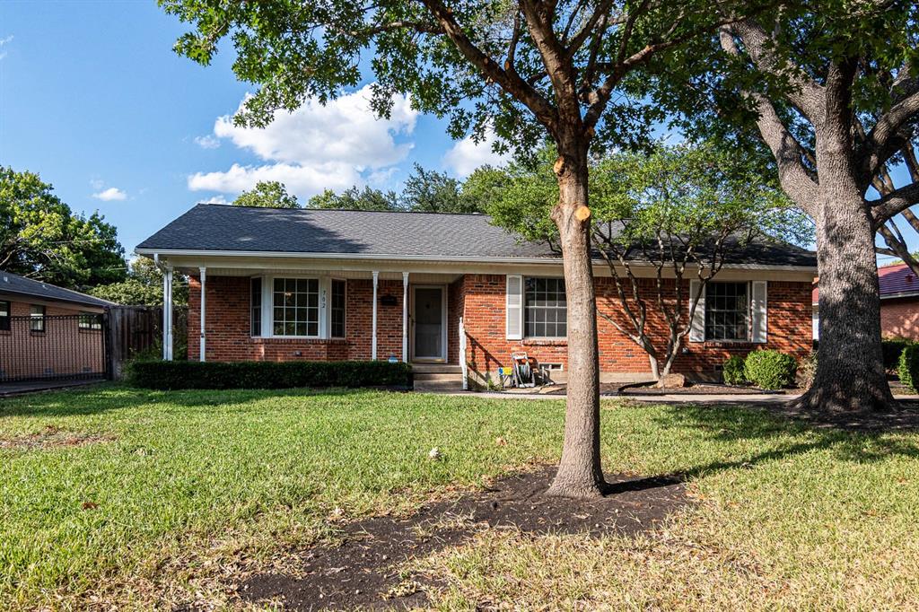 Well maintained home in the very desirable neighborhood of Richardson Heights. 2 Blocks to Richardson Heights Elementary School.  Beautiful home has had major updates to the 2 baths and kitchen. Carpet in living area and bedrooms. Parquet in the hallways and other areas. Tile in baths. Wood floors under carpet and some of the parquet flooring. Notice the transitions. Granite top with tiled walk-in shower, and linen cabinet in both baths. Mom will love this updated kitchen with antique-looking cabinets, some with glass doors. Also, Granite style tops, undermount deep sink with pot filler.  Complete with double ovens, electric cooktop, over range microwave and plenty of cabinet space. For Dads that love entertaining, step out the double doors to the large, covered patio. 2 car garage is attached in the rear through the iron gate. Windows have been replaced and updated.  Electrical boxes have been updated. You’ll love this mature and well established neighborhood with huge trees.