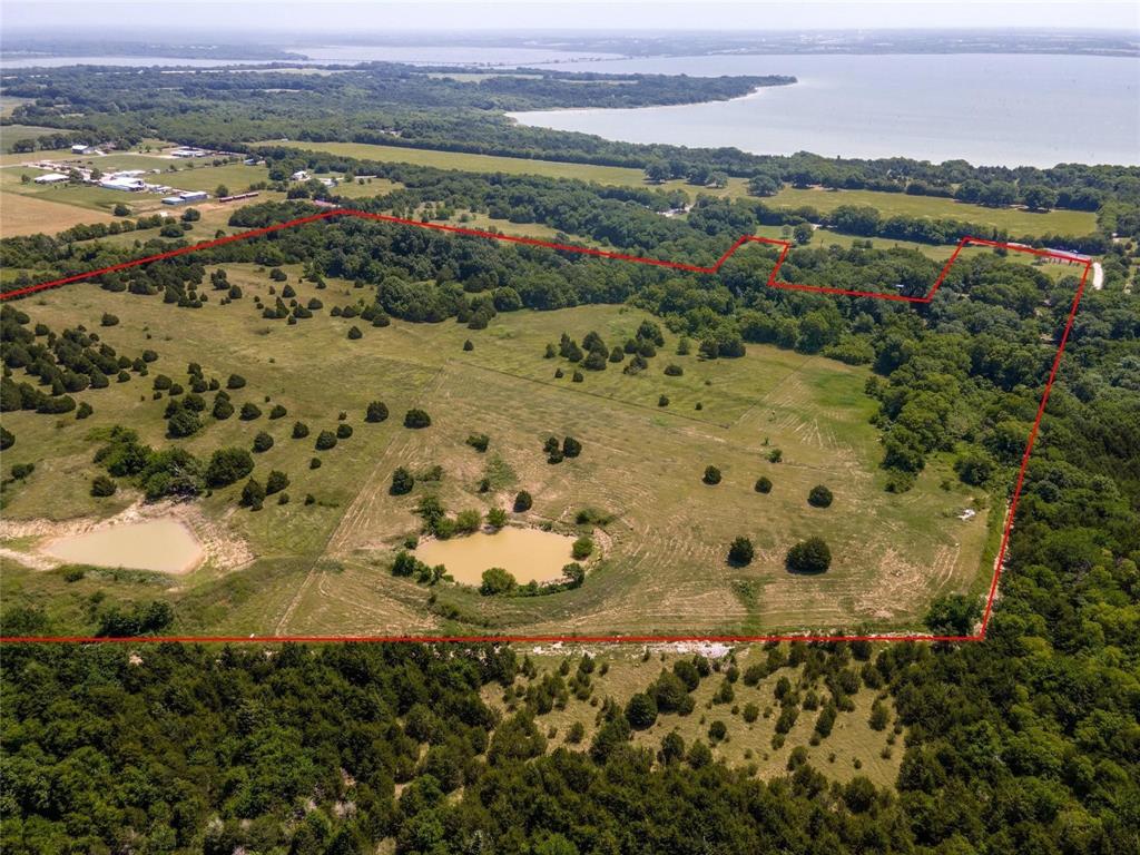 J B Mcclyman Survey - Land