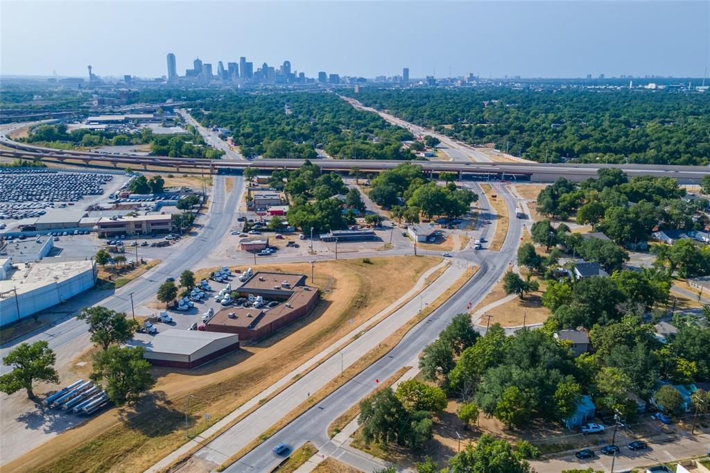 Exceptional development opportunity in a rapidly transforming Central Dallas corridor. This offering includes four residential lots with outstanding potential for a multiplex, modern townhome community, or custom residential project just minutes from Downtown Dallas.
The block already features several recently completed three-story new construction homes, with additional builds currently underway, reinforcing strong redevelopment momentum and future value. A 10-foot alley along the right side provides convenient access and additional separation between neighboring properties.
Ideally positioned near the Trinity Hike & Bike Trail and Central Expressway, this location offers quick connectivity to many of Dallas’ most desirable destinations. Approximately 5 minutes to Downtown Dallas, Baylor University Medical Center, Deep Ellum, and Bonton Farms, and about 10 minutes to NorthPark Center, VA Hospital, Dallas Courts, the Convention Center, and the Dallas Zoo.
Enjoy the benefits of the newly redesigned Central Expressway corridor, enhancing accessibility and long-term area growth. Survey and plans available. Rare chance to secure multiple lots in an area experiencing significant revitalization and new development.