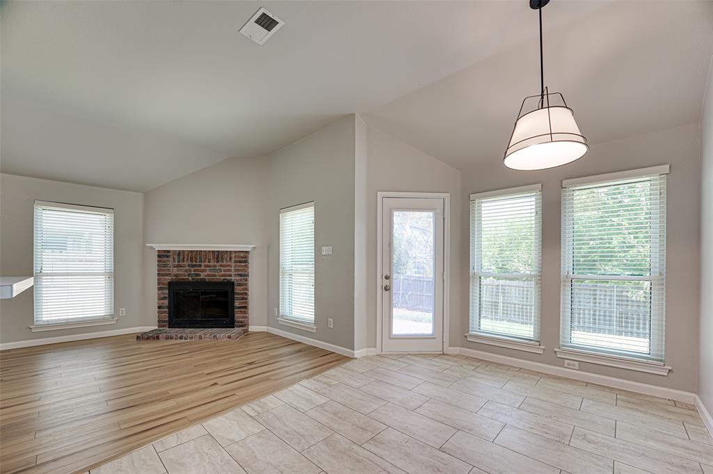 Windmill Ridge Estate #3a - Residential Lease