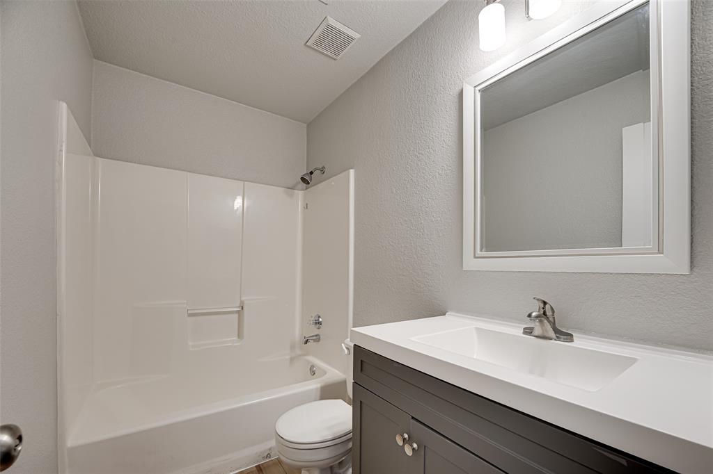 Windmill Ridge Estate #3a - Residential Lease