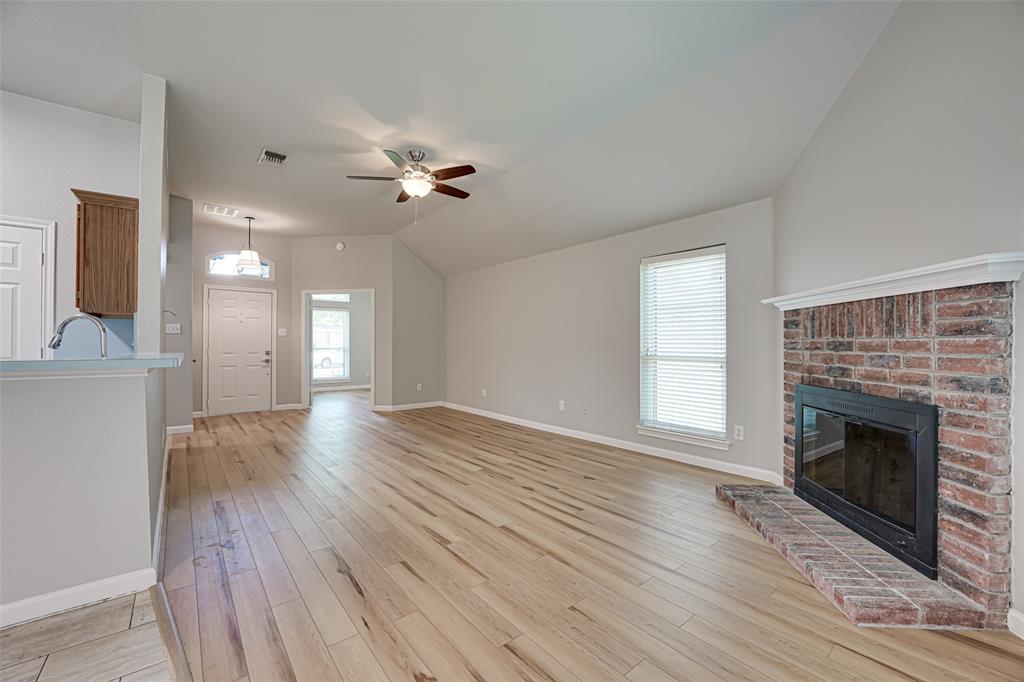 Windmill Ridge Estate #3a - Residential Lease