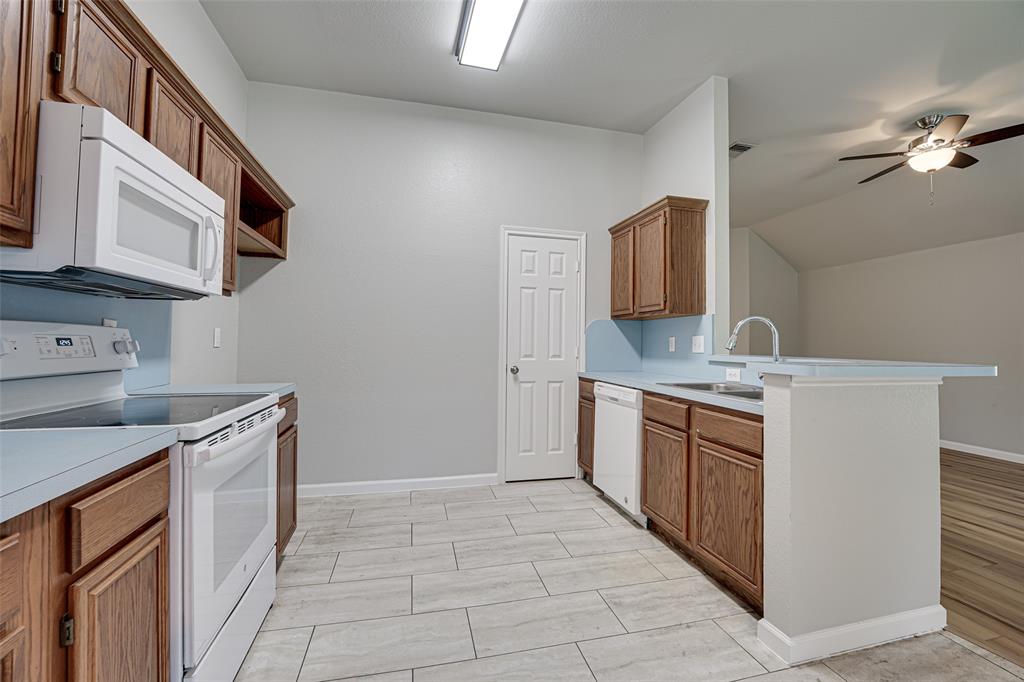 Windmill Ridge Estate #3a - Residential Lease