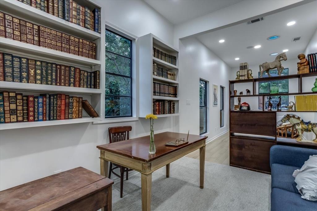 Wynnewood Hills - Residential