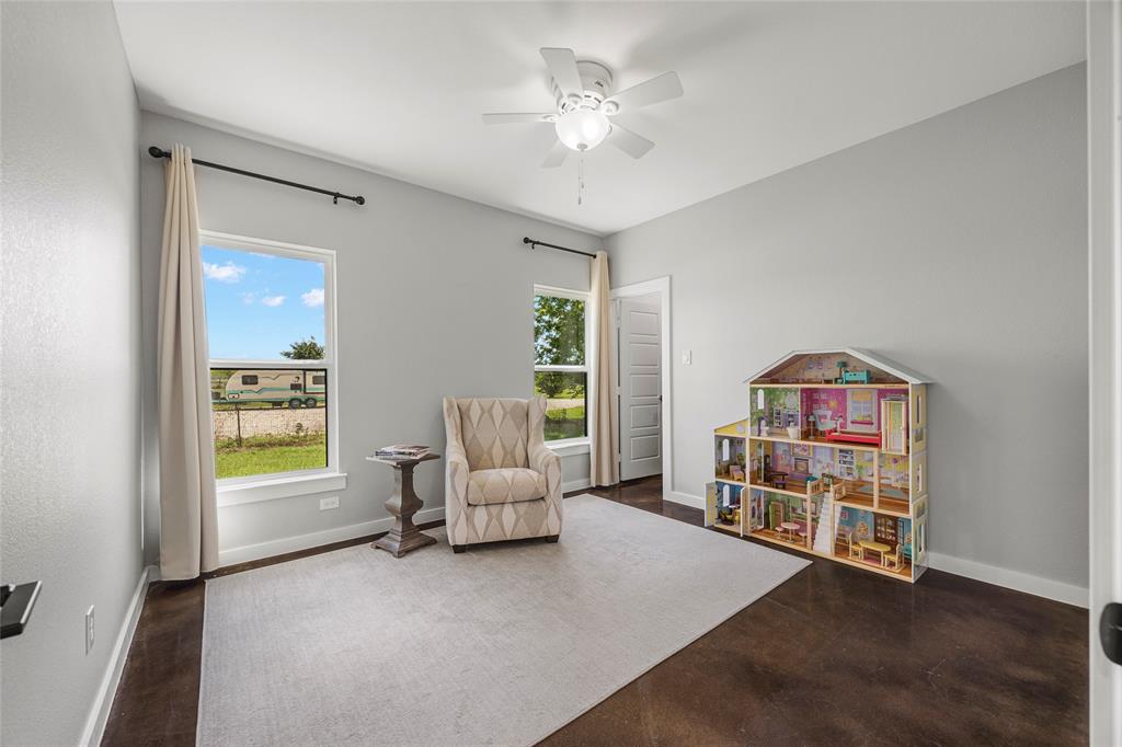 Four Post Ranch - Residential