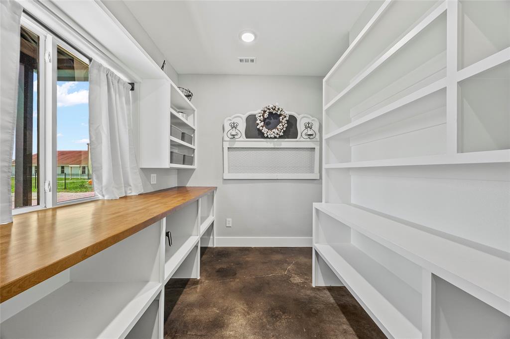 Four Post Ranch - Residential