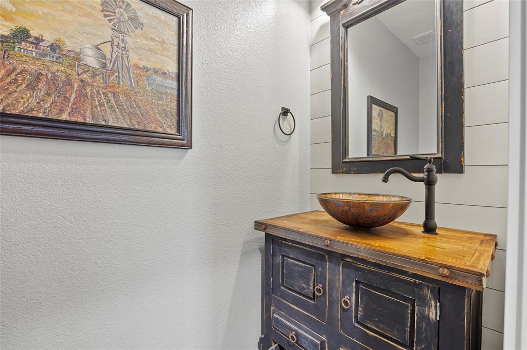 Four Post Ranch - Residential