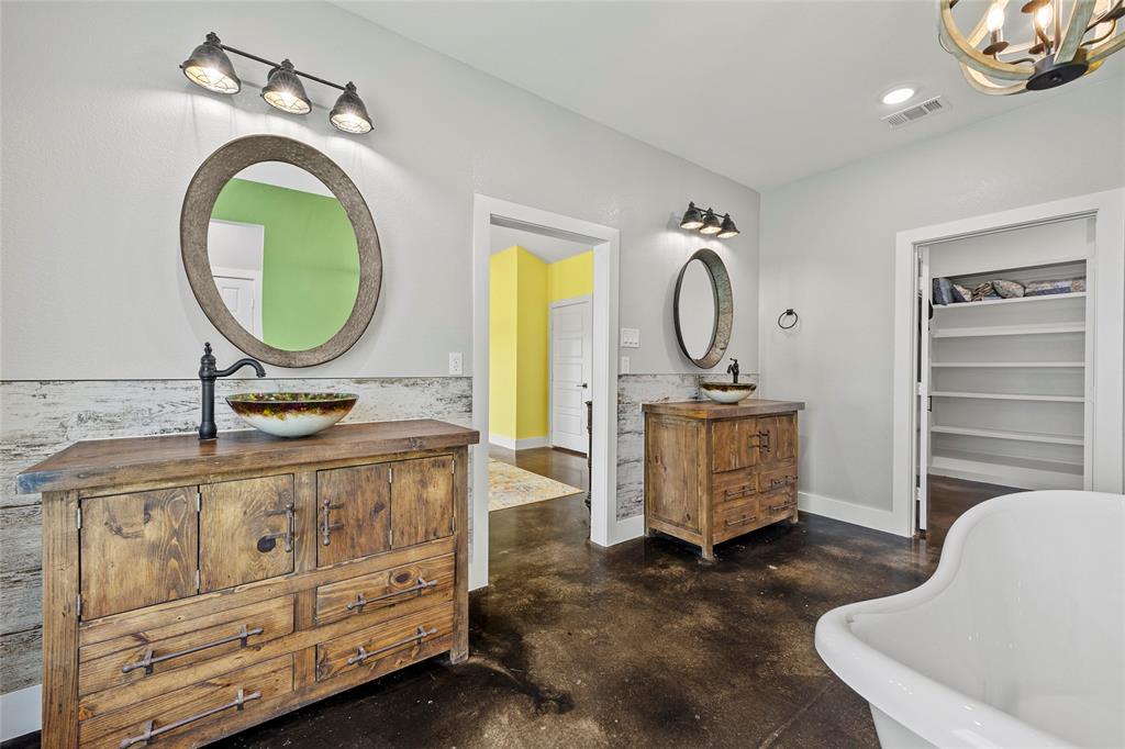 Four Post Ranch - Residential